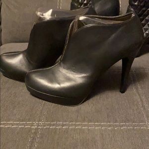 Audrey Brooke ankle boots!